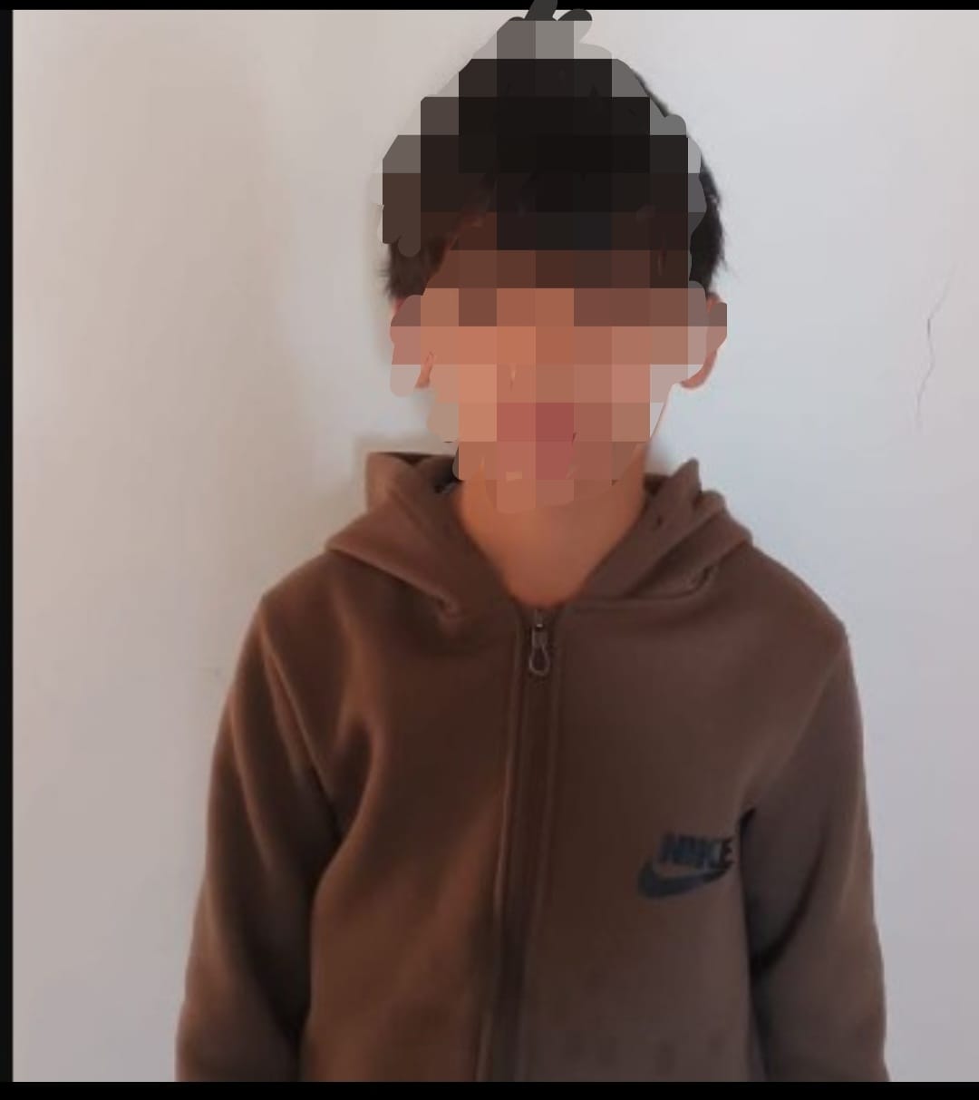 عزمي 